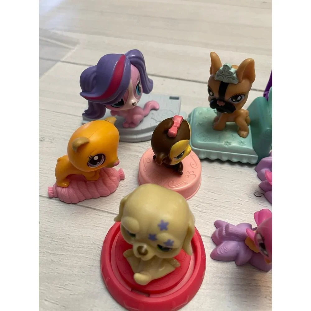 Littlest Pet Shop McDonald’s set‎ of 12 figures